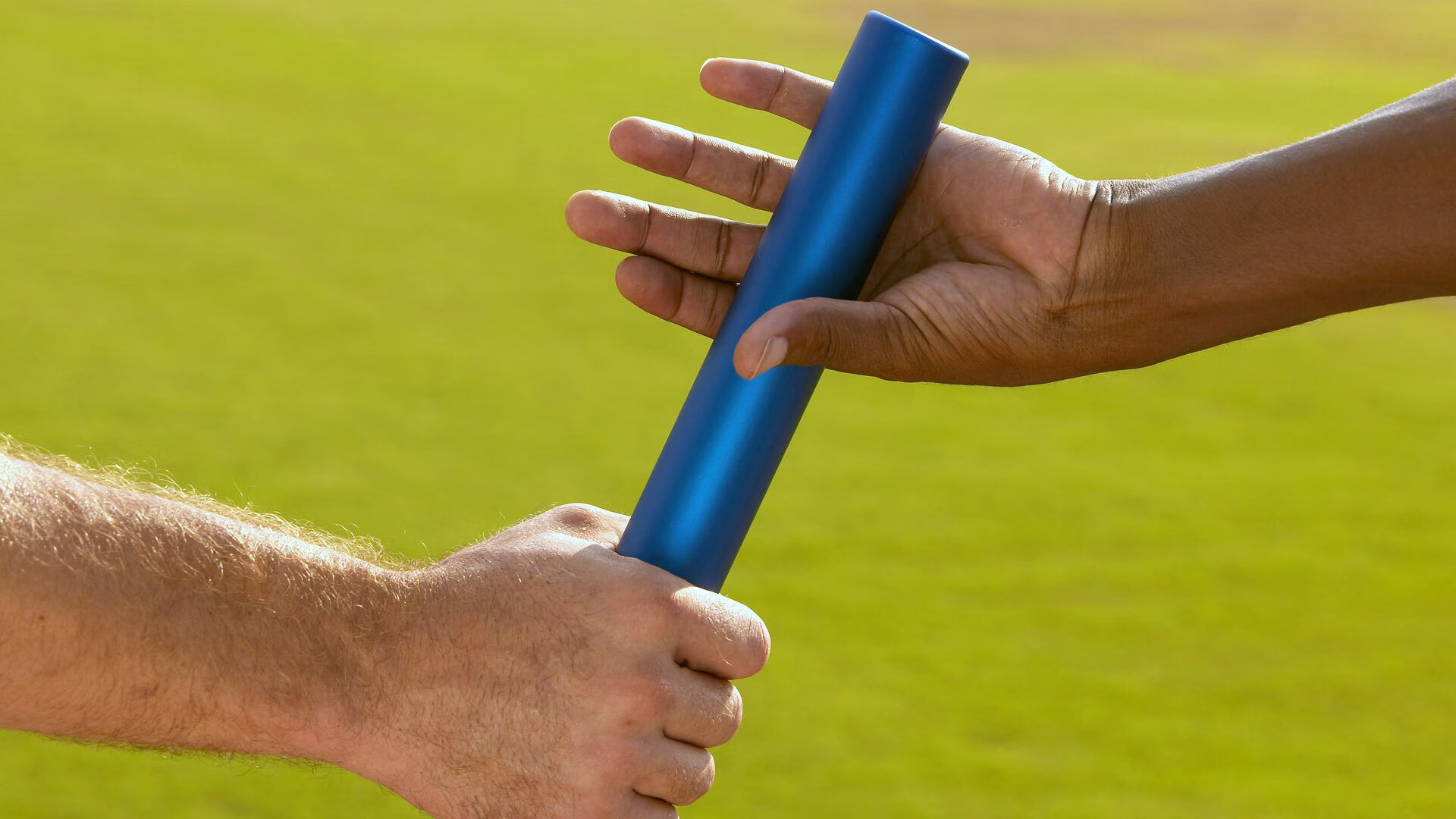 开云体育官网登入-球场冲突：暴力事件背后的原因分析，足球场暴力冲突